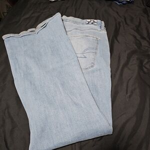 American Eagle Jeans with flower patch